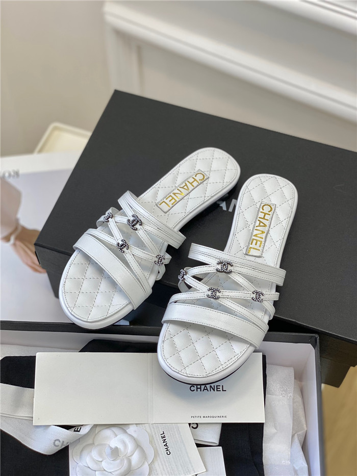 CHANEL 샤넬 여성용 슬리퍼 C58711