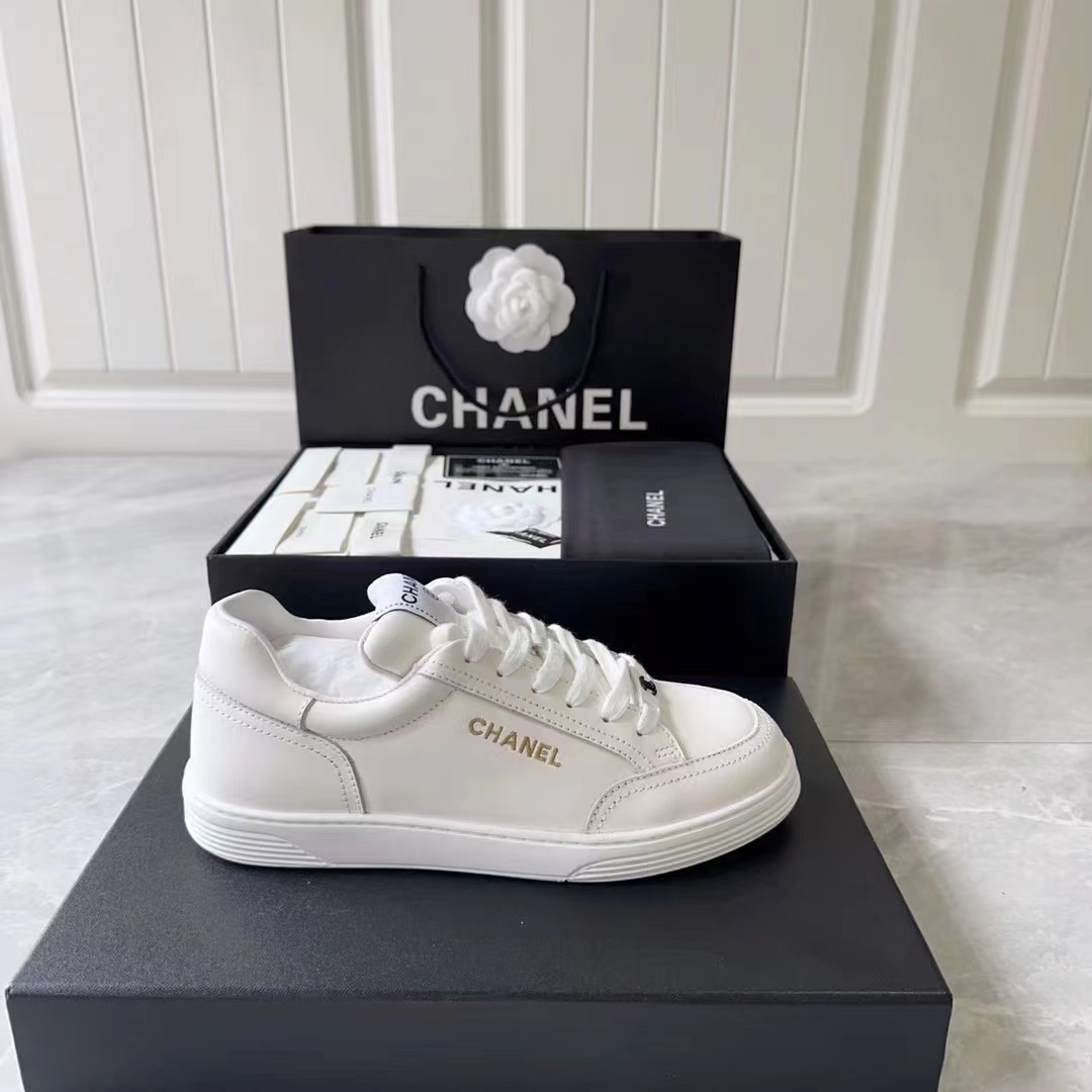 CHANEL 샤넬 남여공용 스니커즈