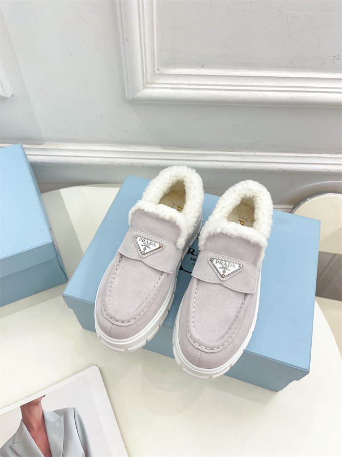 PRADA 프라다 여성용 털 단화 P57228