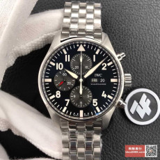 IWC 아이더블유씨 파일럿 크로노그래프 스틸 블랙다이얼