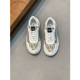 VALENTNIO 발렌티노 남성용 스니커즈 V99657-1 2024/신상 2COLOR