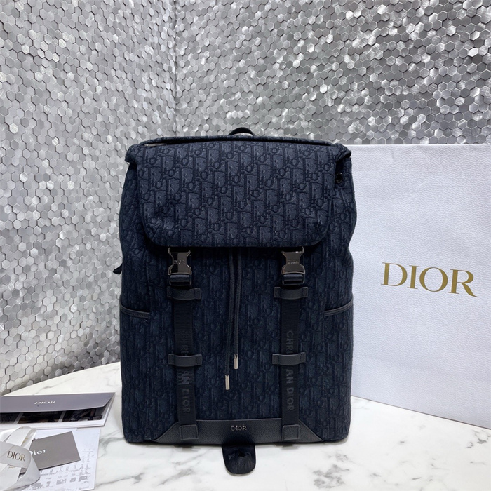 DIOR 디올 익스플로러 백팩 M9911 