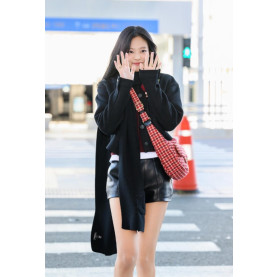 [블랙핑크 제니] CHANEL 샤넬 라지 호보백 AS5052