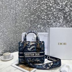 DIOR 디올 레이디 M0565