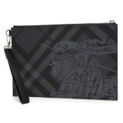 BURBERRY 버버리 체크 클러치백 8006073