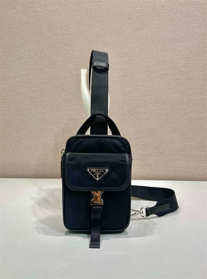 PRADA 프라다 리나일론 사피아노 스마트폰 힙색 2ZH194