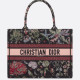DIOR 디올 북 토트백 미듐 M1324