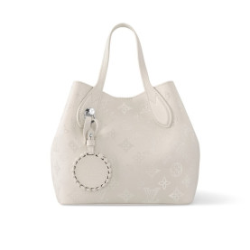 LOUIS VUITTON 루이비통 블라썸 PM M11842