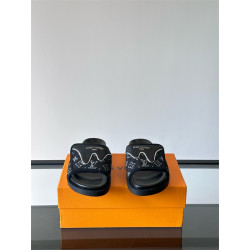 LOUIS VUITTON 루이비통 남성용 슬리퍼 L58335-1