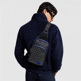 LOUIS VUITTON 루이비통 애비뉴 슬링백 N00086