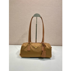 PRADA 프라다 토트백 1BB127