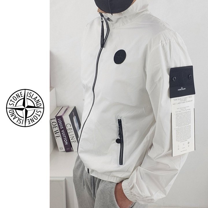 STONE ISLAND 스톤아일랜드 경량 쿼터 집업 2COLOR