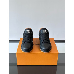 LOUIS VUITTON 루이비통 남성용 스니커즈 L88442 2COLOR