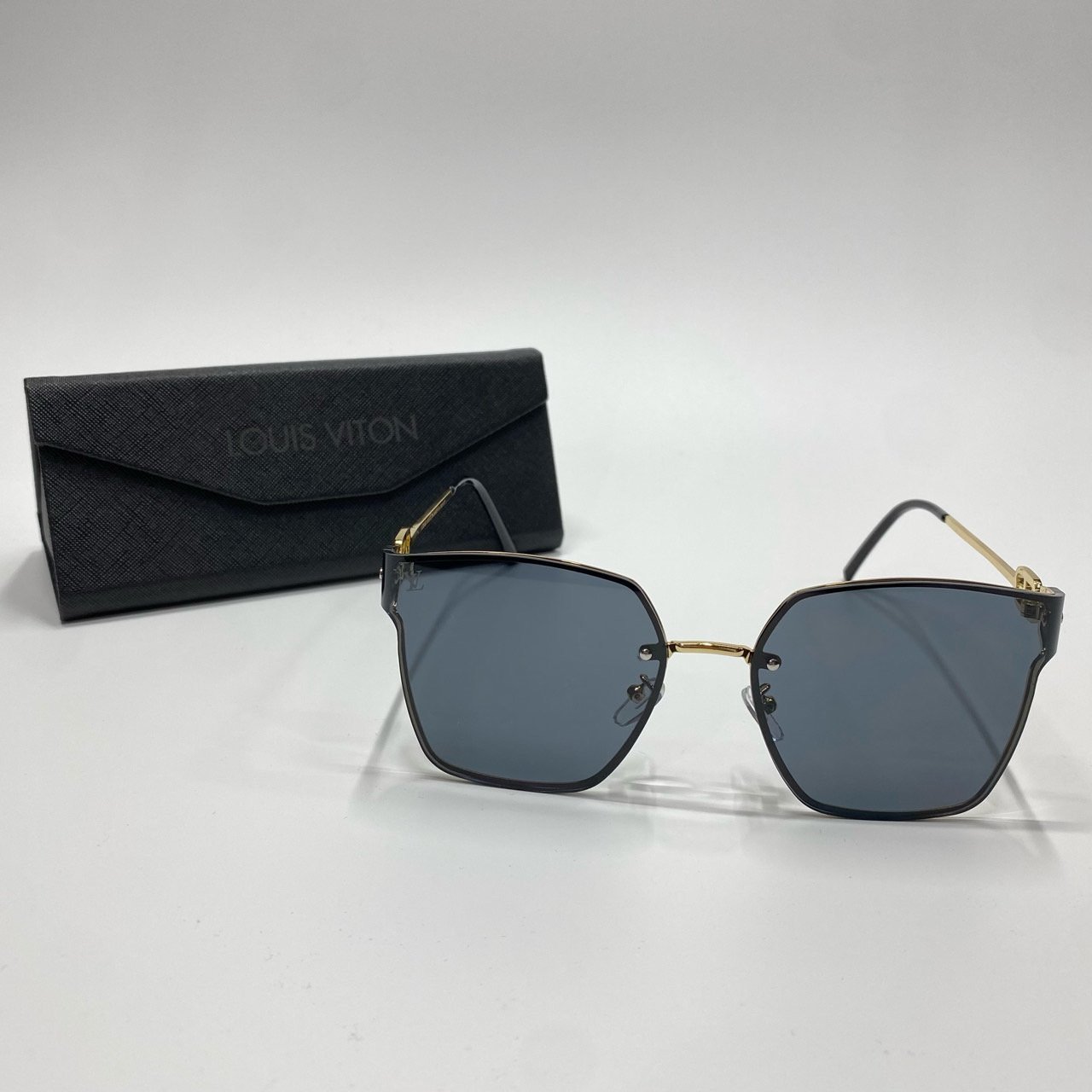 LOUIS VUITTON 루이비통 선글라스 L01