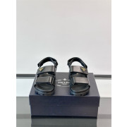 PRADA 프라다 남성용 샌들 P64299