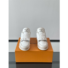 LOUIS VUITTON 루이비통 남성용 스니커즈 L28541 2COLOR