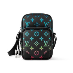 LOUIS VUITTON 루이비통 아마존 M13898