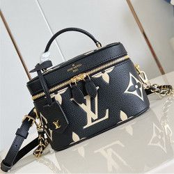 LOUIS VUITTON 루이비통 베니티 PM M45608