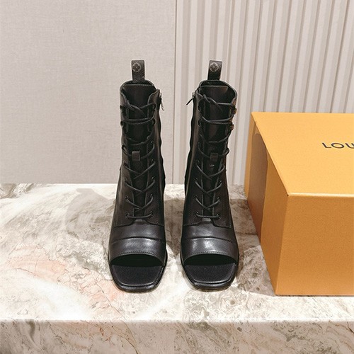 LOUIS VUITTON 루이비통 여성용 부츠 (굽높이8.5CM) L85198 2COLOR