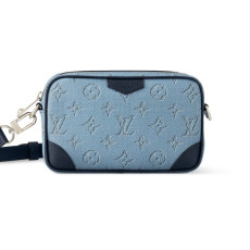 LOUIS VUITTON 루이비통 트로카데로 웨어러블 월릿 M14684
