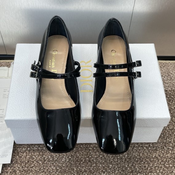 DIOR 디올 여성용 구두 (굽높이3.5CM) D82232 2COLOR