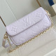 LOUIS VUITTON 루이비통 윌릿 온 체인 숄더백 M82210