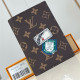 LOUIS VUITTON 루이비통 여권지갑 M01946