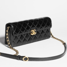CHANEL 샤넬 라지 플랩백 AS5642