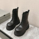BALENCIAGA 발렌시아가 남여공용 부츠 B92211