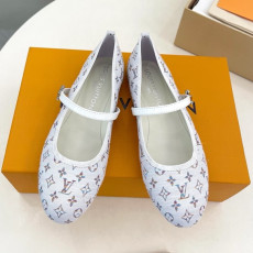 LOUIS VUITTON 루이비통 여성용 단화 L66273 2COLOR
