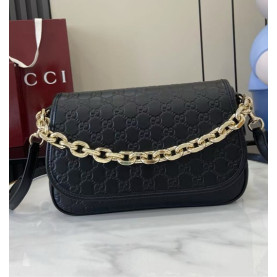 GUCCI 구찌 GG 엠블럼 미디엄 숄더백 848882