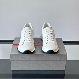 PRADA 프라다 남성용 스니커즈 P99049 2COLOR