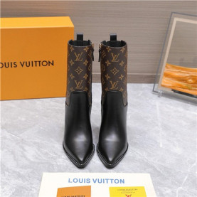 LOUIS VUITTON 루이비통 여성용 부츠 (굽높이9.5CM) L85208 2COLOR