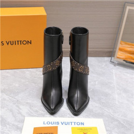 LOUIS VUITTON 루이비통 여성용 부츠 (굽높이9.5CM) L85528 2COLOR