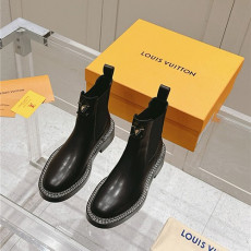 LOUIS VUITTON 루이비통 여성용 부츠 L85398 (스웨이드/무광)