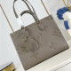LOUIS VUITTON 루이비통 온더고 토트백 MM M45595