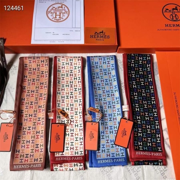 HERMES 에르메스 로고 실크 방도