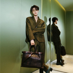 PRADA 프라다 라지 토트백 1BG126