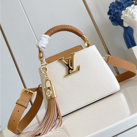 LOUIS VUITTON 루이비통 카푸신 미니 M48865