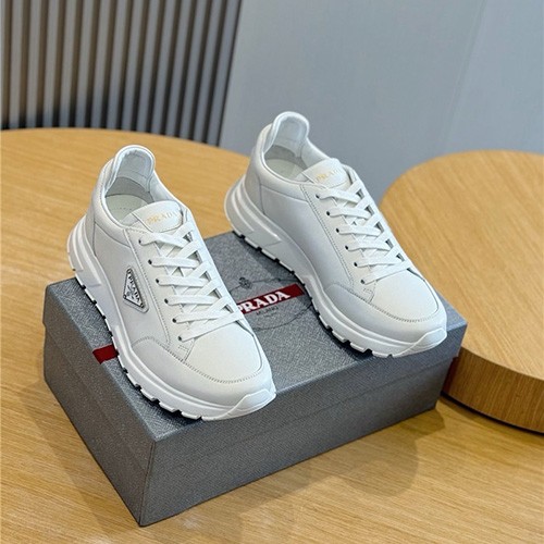 PRADA 프라다 남성용 스니커즈 P19941 2COLOR