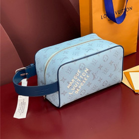 LOUIS VUITTON 루이비통 락커 돕 키트 토일레트리 모노그램 스트랩 파우치백 M14839 2COLOR