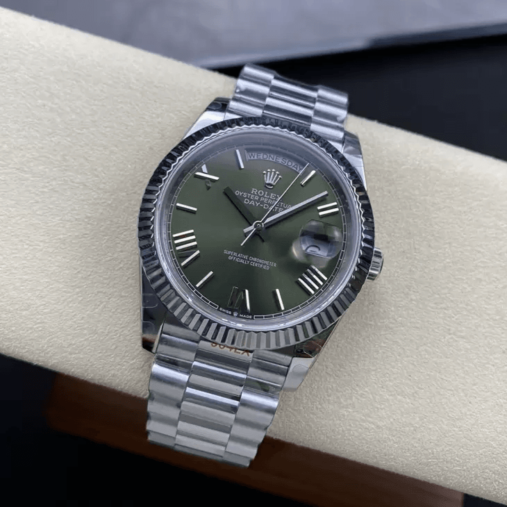 ROLEX 로렉스 데이데이트 올리브그린 로만 다이얼 화이트골드 40mm 228239