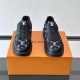 LOUIS VUITTON 루이비통 남성용 스니커즈 L60987 2COLOR