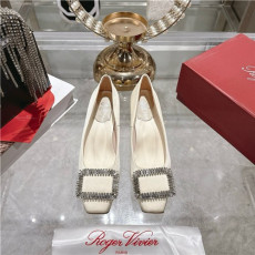 ROGER VIVIER 로저비비에 여성용 구두 (굽높이4.5CM) R57870 2COLOR