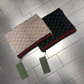GUCCI 구찌 시그니처 머플러