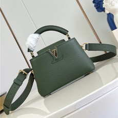 LOUIS VUITTON 루이비통 카푸신 미니 M24545