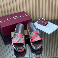 GUCCI 구찌 여성용 슬리퍼 G92887 2COLOR