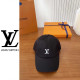 LOUIS VUITTON 루이비통 베이직 볼캡