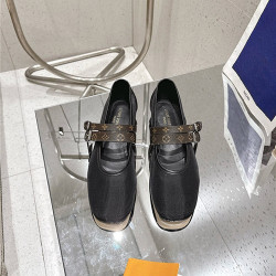 LOUIS VUITTON 루이비통 여성용 단화 L69574 2COLOR