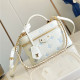 LOUIS VUITTON 루이비통 베니티 체인 숄더백 M12427